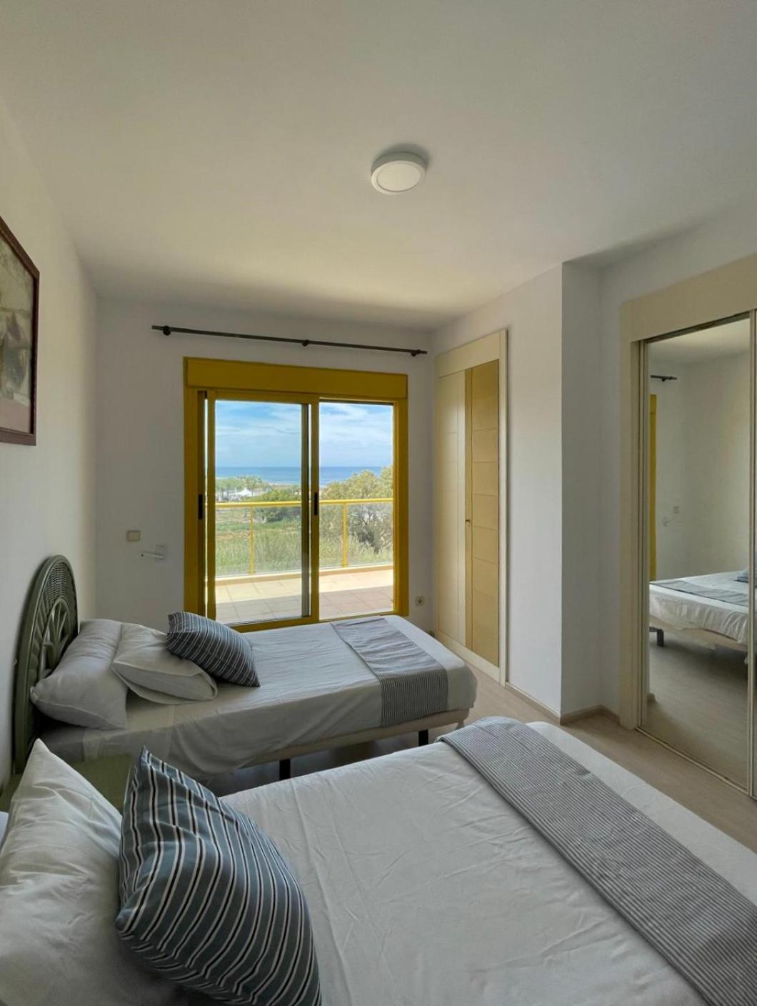 Atico Duplex Lagos Del Castillo Дения Екстериор снимка